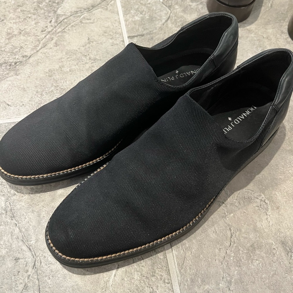 Donald Pliner Loafers